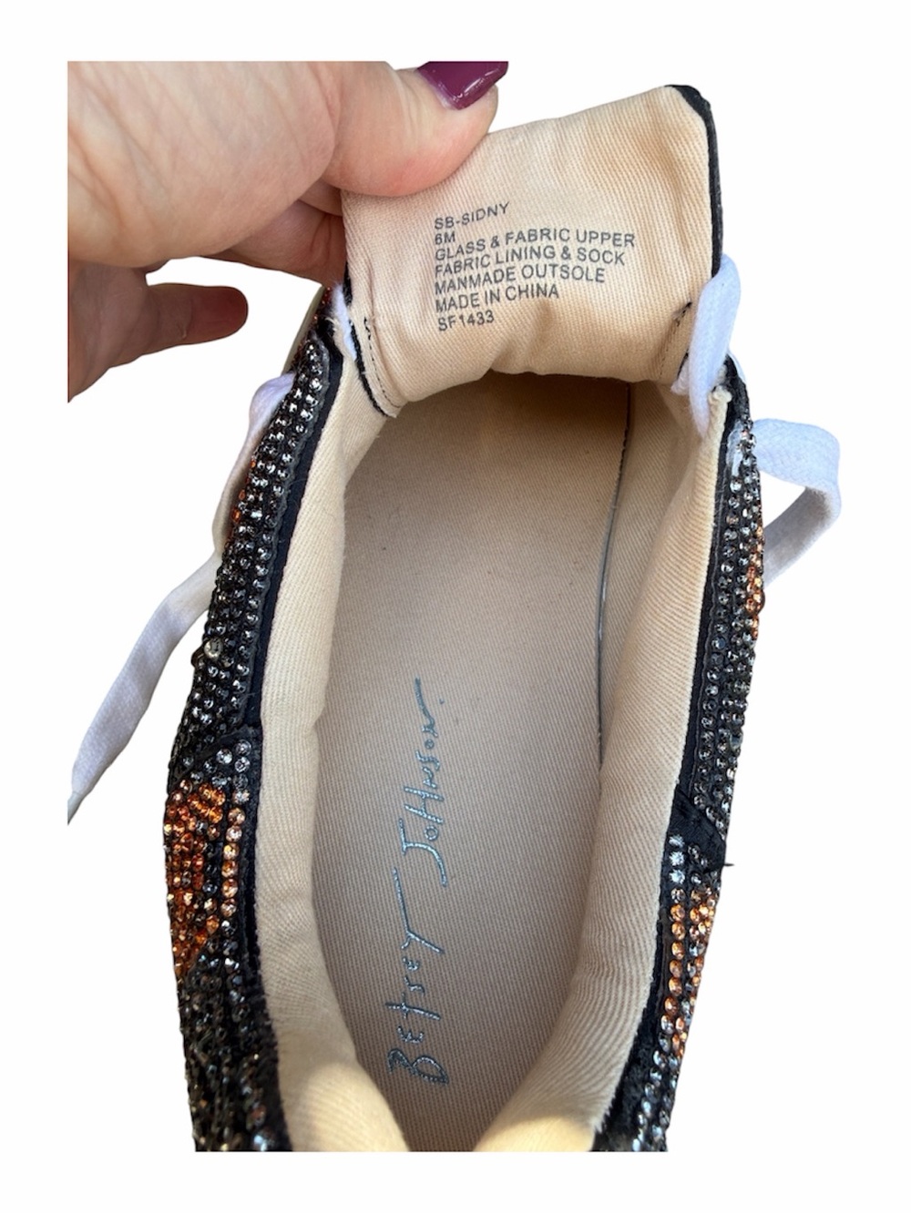 Betsey Johnson Sidny Halloween Rhinestone Sneakers Size 6 - Picture 10 of 11